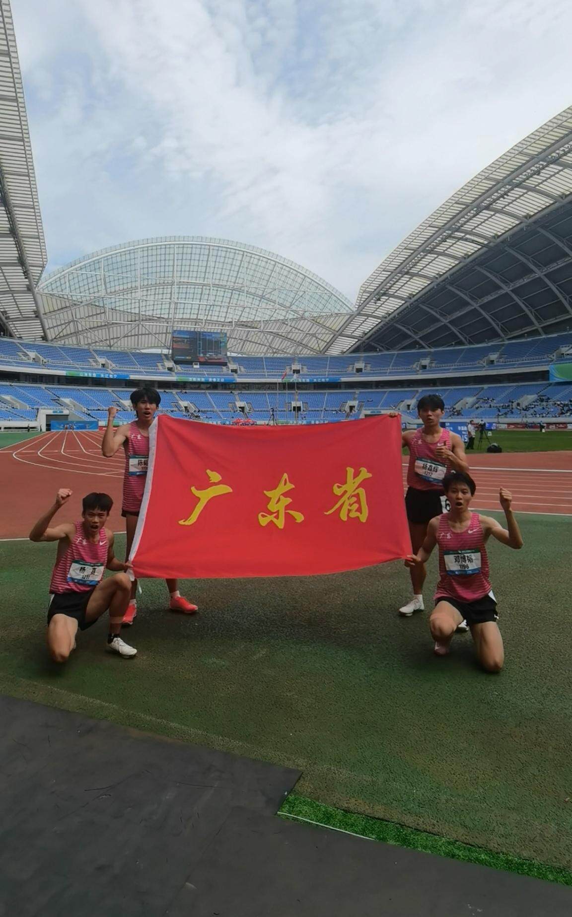 我们四个兄, 广东队以