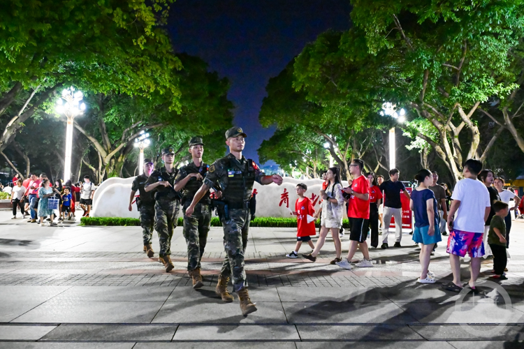 PFfZ, 育场开赛, 队执勤第二 PFfZ, 育场开赛, 队执勤第二